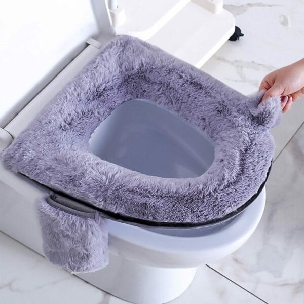 this fluffy toilet seat